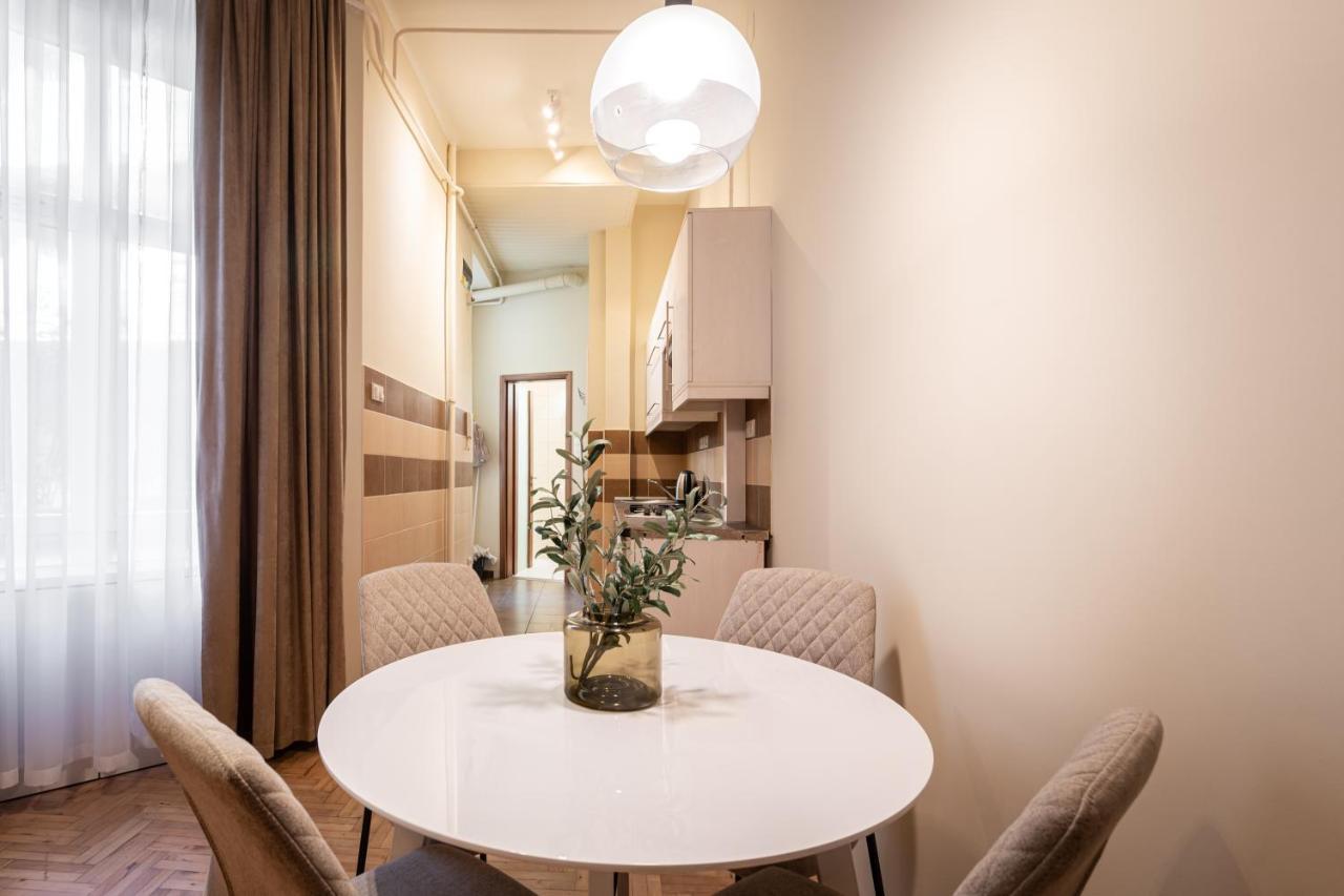 K7 - Boutique Apartments, Best Location. By Bqa บูดาเปสต์ ภายนอก รูปภาพ